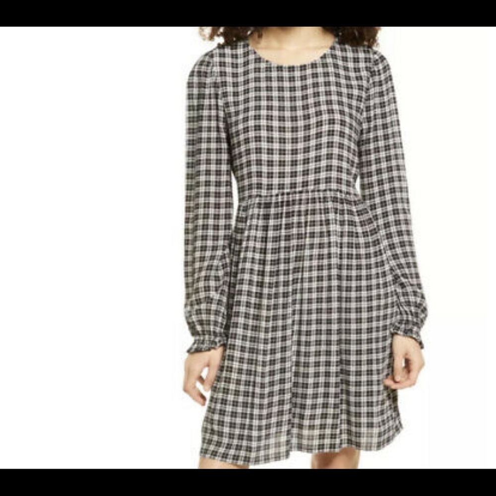 BP Black Plaid Gathered Waist Ruffled Cuffs Long Sleeve Dress SZ L